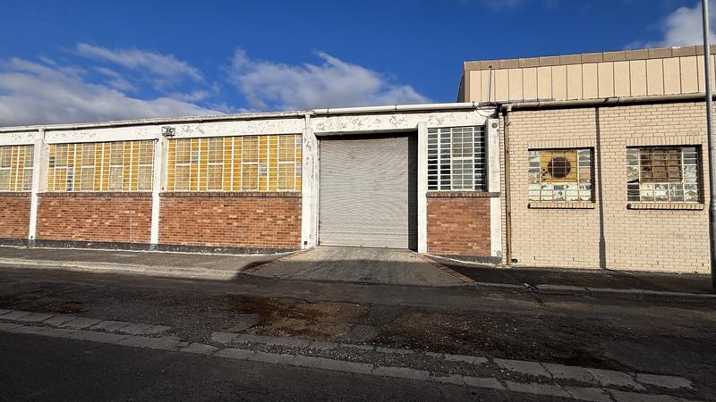 To Let commercial Property for Rent in Maitland Western Cape